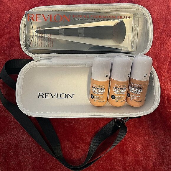 Revlon Huge Lot SPF Foundation & Brush & TravelBag - Picture 1 of 11